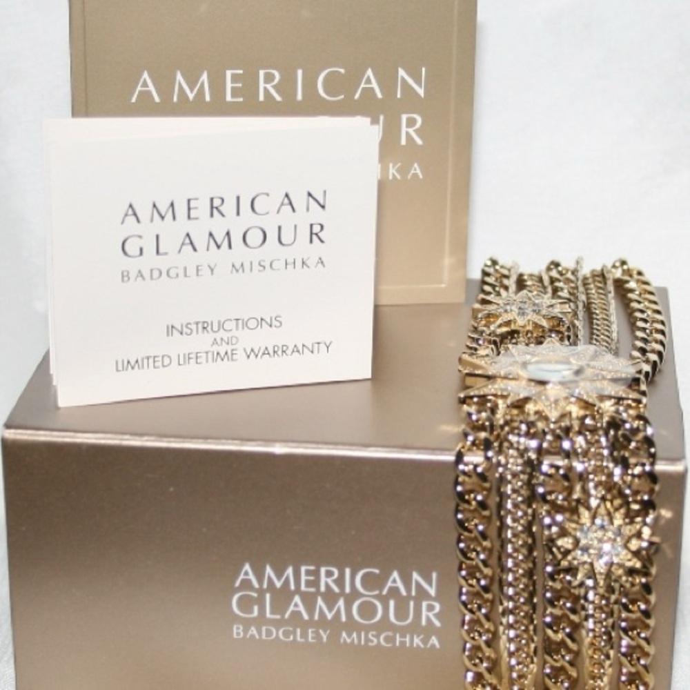 NEW BADGLEY MISCHKA STAR DESIGN CHAIN WATCH